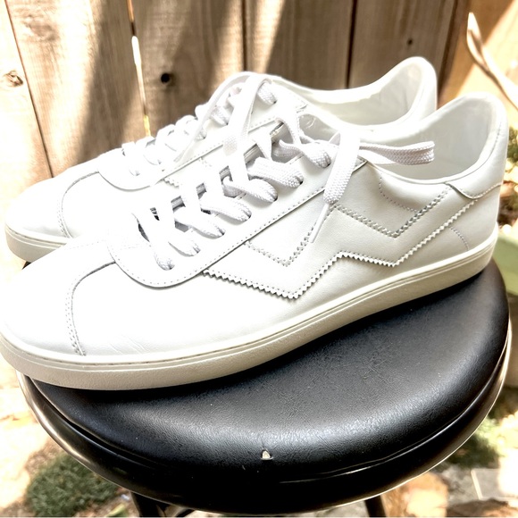 Stuart Weitzman Daryl Sneaker - Picture 1 of 6